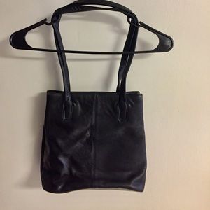 Ladies hand bag
